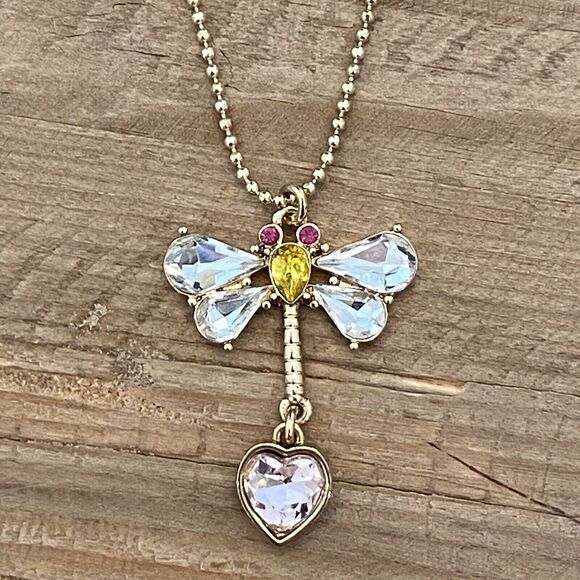 Betsey Johnson Dragonfly Gold Tone Glass Stones Necklace NWT - Picture 2 of 7